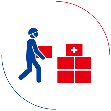 緊急物資の水上輸送。